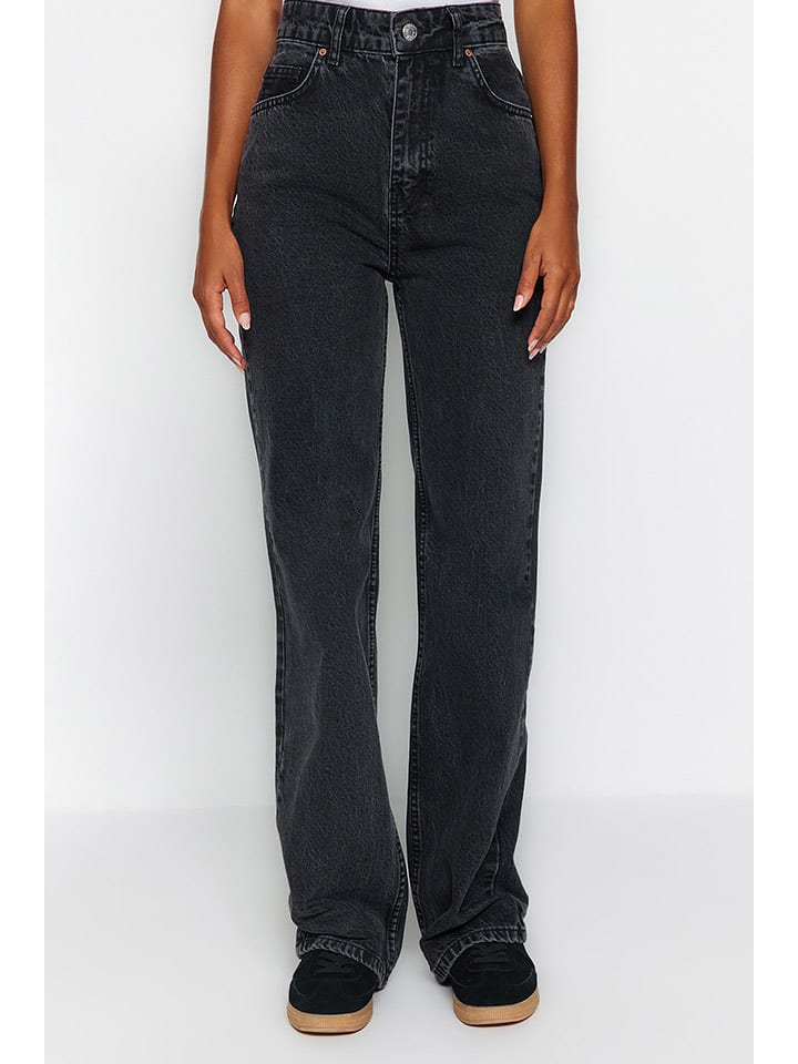 trendyol Jeans - Comfort fit - in Schwarz - 36