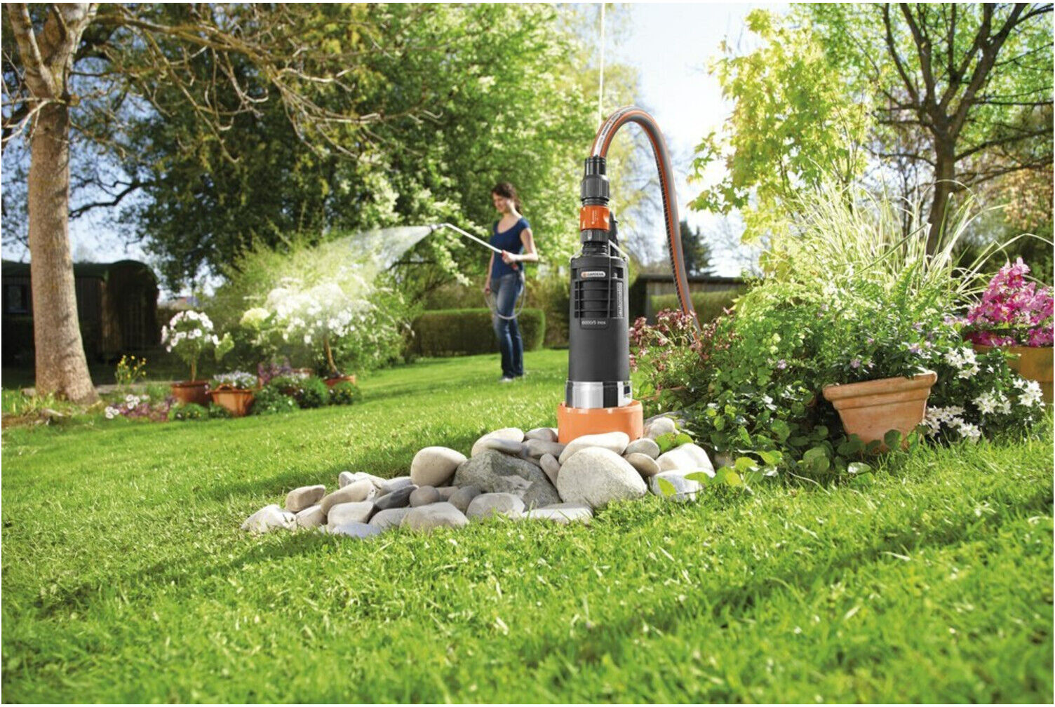 Gardena Tiefbrunnenpumpe 6000/5 01499-61)