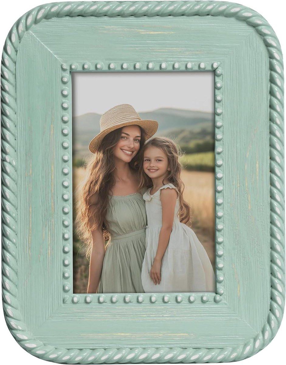Decoratieve fotolijst met rustieke afwerking in houtkleur