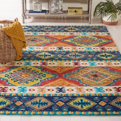 SAFAVIEH Handmade Aspen Helene Boho Tribal Wool Rug