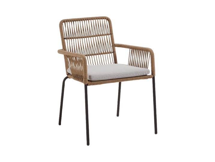 Stapelbarer Design Gartenstuhl „Zora“ Beige Kave Home