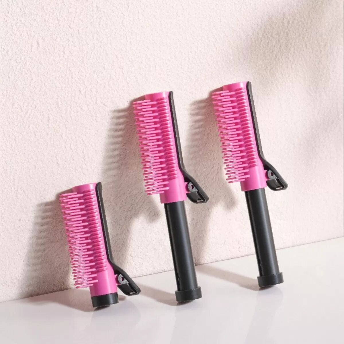 INF Brosse à Boucler Rétractable : Outil Portable pour Coiffer et Volumiser les Cheveux