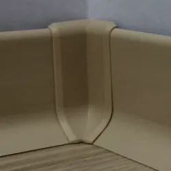 Eck Für Sockel Profil-EU cappuccino, PVC, SKPVCVNIR4CA