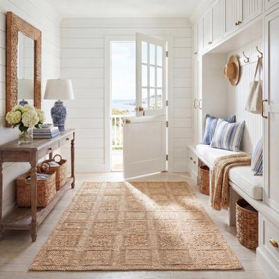 SAFAVIEH Hand-Loomed Natural Fiber Vangeliya Casual Jute Rug