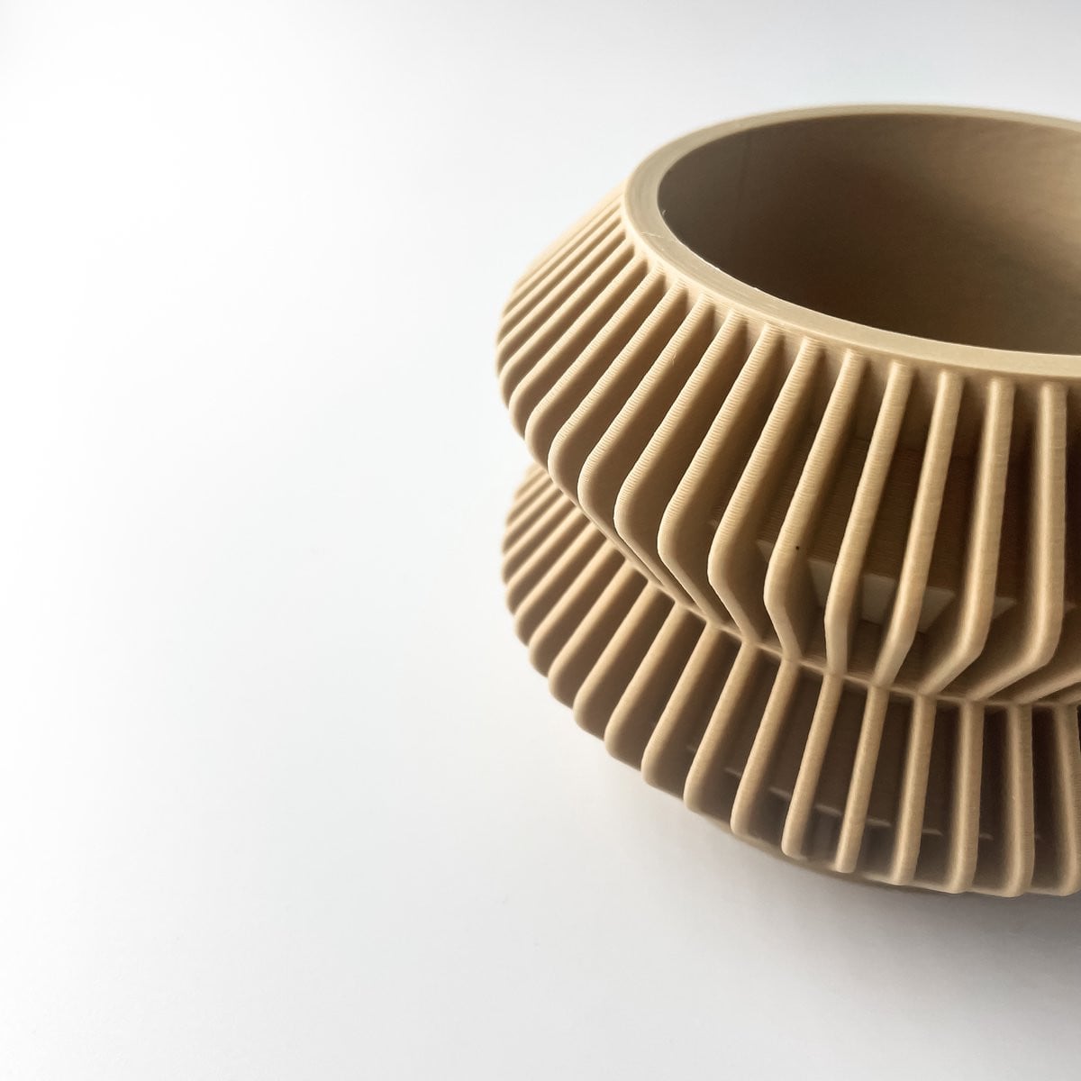 Skushy Rodel Bloempot - Moderne Sculpturale Designpot voor Tafeldecoratie