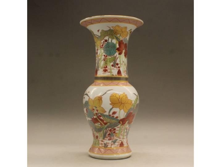 Qing Qianlong Vase en porcelaine orientale émail porcelaine Lotus étang motif Vase à fleurs Antique porcelaine porche ornements