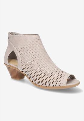 Women's Sunrise Sandal by Easy Street in Grey (Size 7 M)
