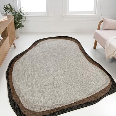 JONATHAN Y Wyatt Modern Rustic Abstract Indoor/Outdoor Shaped Area Rug
