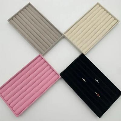 Uplift Essentials Velvet Ring Display Tray black