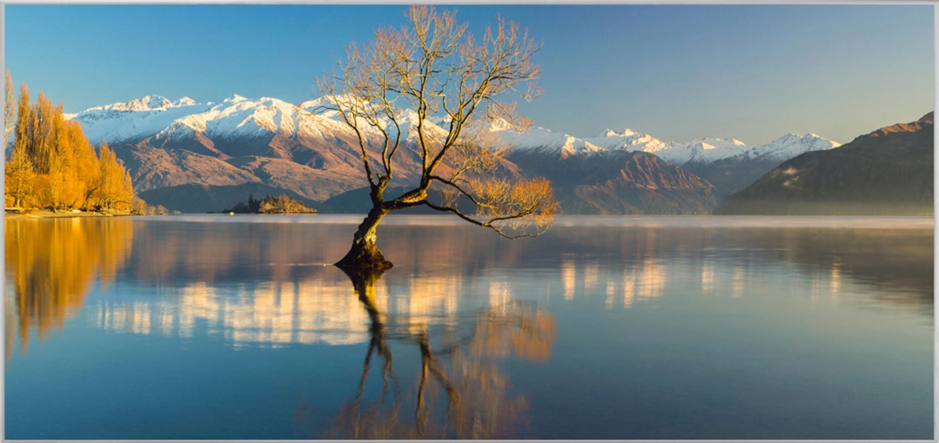 image LAND Bergpanorama mit See