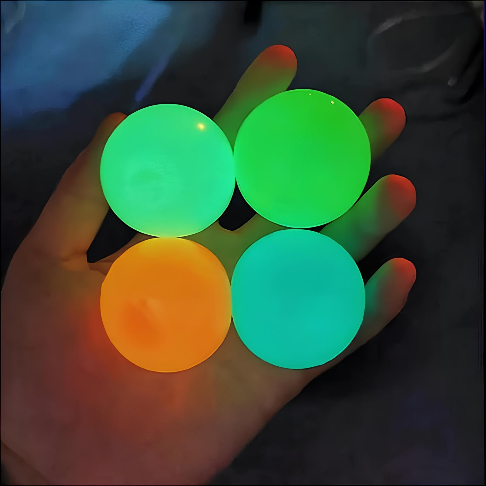 RESTEQ Set van 4 lichtgevende antistressballen, 65 mm