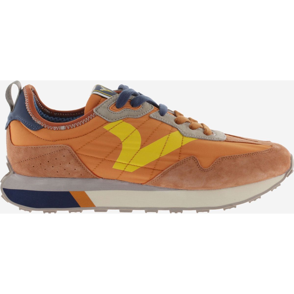 Victoria Bolt - Sport naranja (44) 42 8813100-44-42