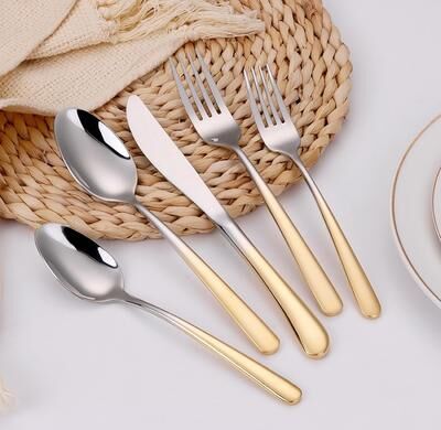 Vivience 20 Pc Flatware Set Silver With Graduated Gold Handles - Service For 4