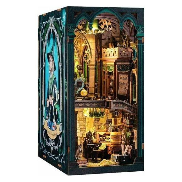 Various Publishers Darkness Common Room - Book Nook (CNG-RK05)
