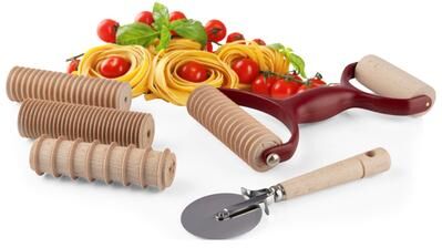 Classic Cuisine 7 Pcs Pasta Making Tools with Pasta Cutter and Rollers