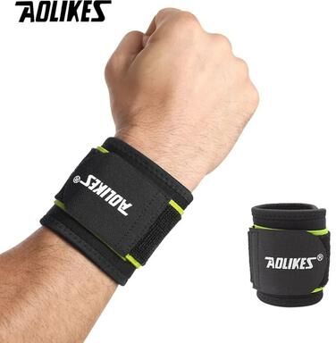 Uplifted Finds AOLIKES Adjustable Sport Wristband Wrap And Compression Joint Support Bandage green