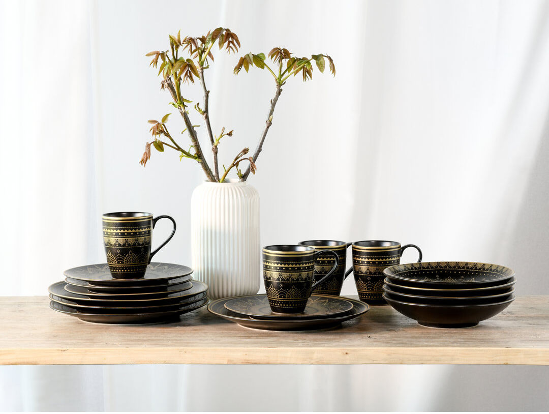 Creatable 16-Pcs. Tableware Set Mandala Gold-Black Out Of Earthenware For 4 Persons Gold;Black 16