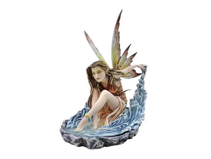 Vogler Fantasy-Figur Fee Llayda sitzt in Wasserfontän Figur Elfe Fairy