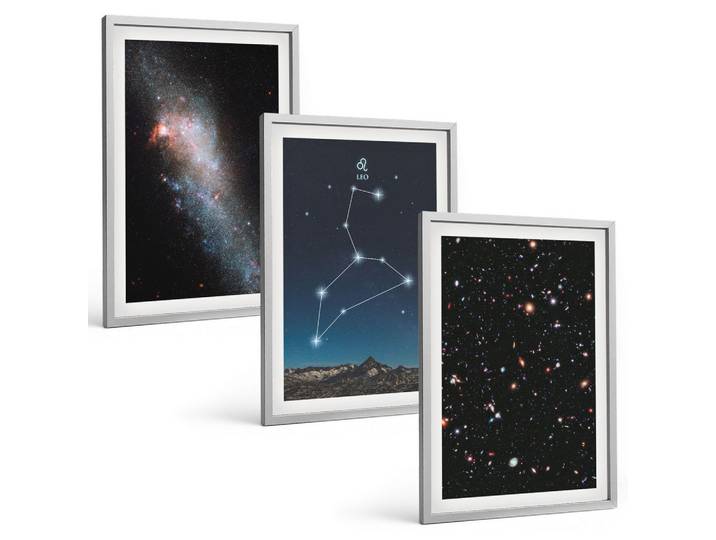 BILDER SET 3er Set - 40x60 cm Silberner Rahmen - Galaxie im Sternbild Löwe