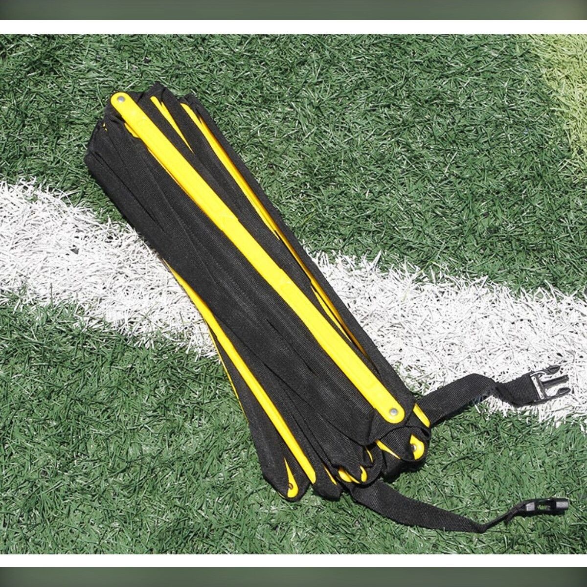 INF Fußball-Trainings-Agility-Leiter 4.5m 10 Sektionen – PP Schwarz/Gelb Speed-Leiter für Fußarbeit und Koordination