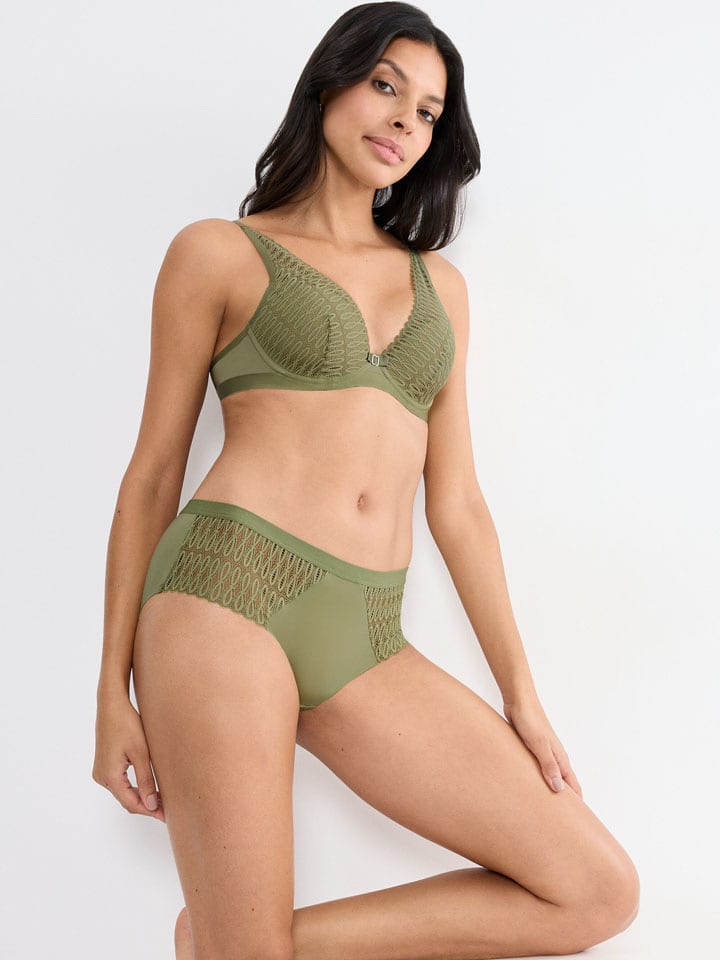 Triumph Panty "Aura Spotlight" in Oliv - 42