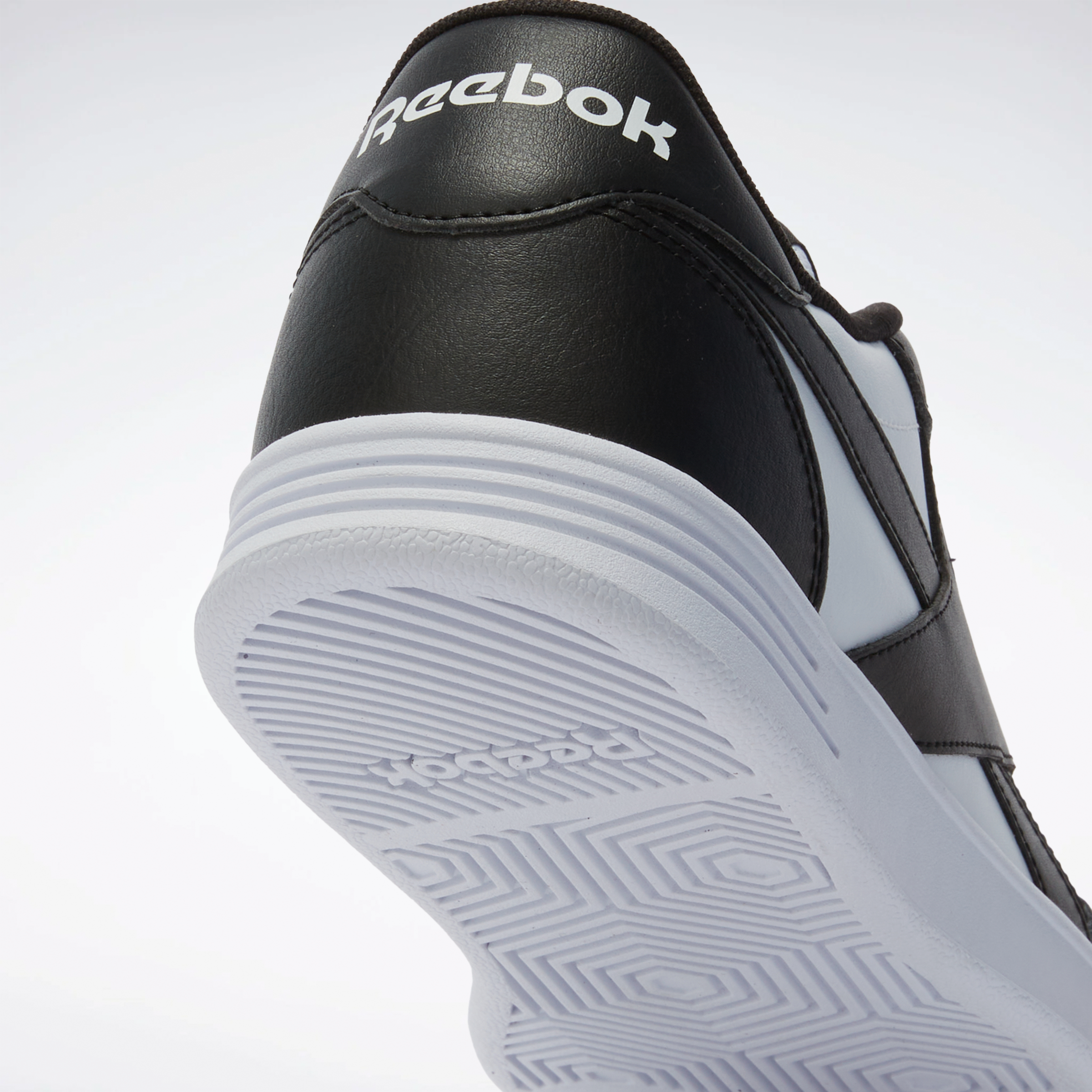 Sneaker REEBOK CLASSIC "REEBOK COURT ADVANCE", Damen, Gr. 36,5, weiss (ftwrweiß, schwarz, chrome), Synthetik, Schuhe Sneaker ftwrweiß, schwarz, chrome 36,5