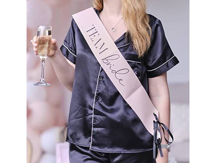 Ginger Ray Hen Party Team Bride sjerpen met zwart lint, roze