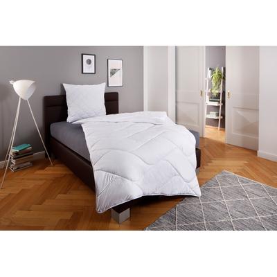 Kunstfaserbettdecke OTTO HOME "Fantasy", weiß, B:155cm L:220cm, Bezug: 100% Polyester. Füllung: 100% Polyester, Bettdecken, Bettdecken, in 2 Bezugsqualitäten für Sommer, Winter