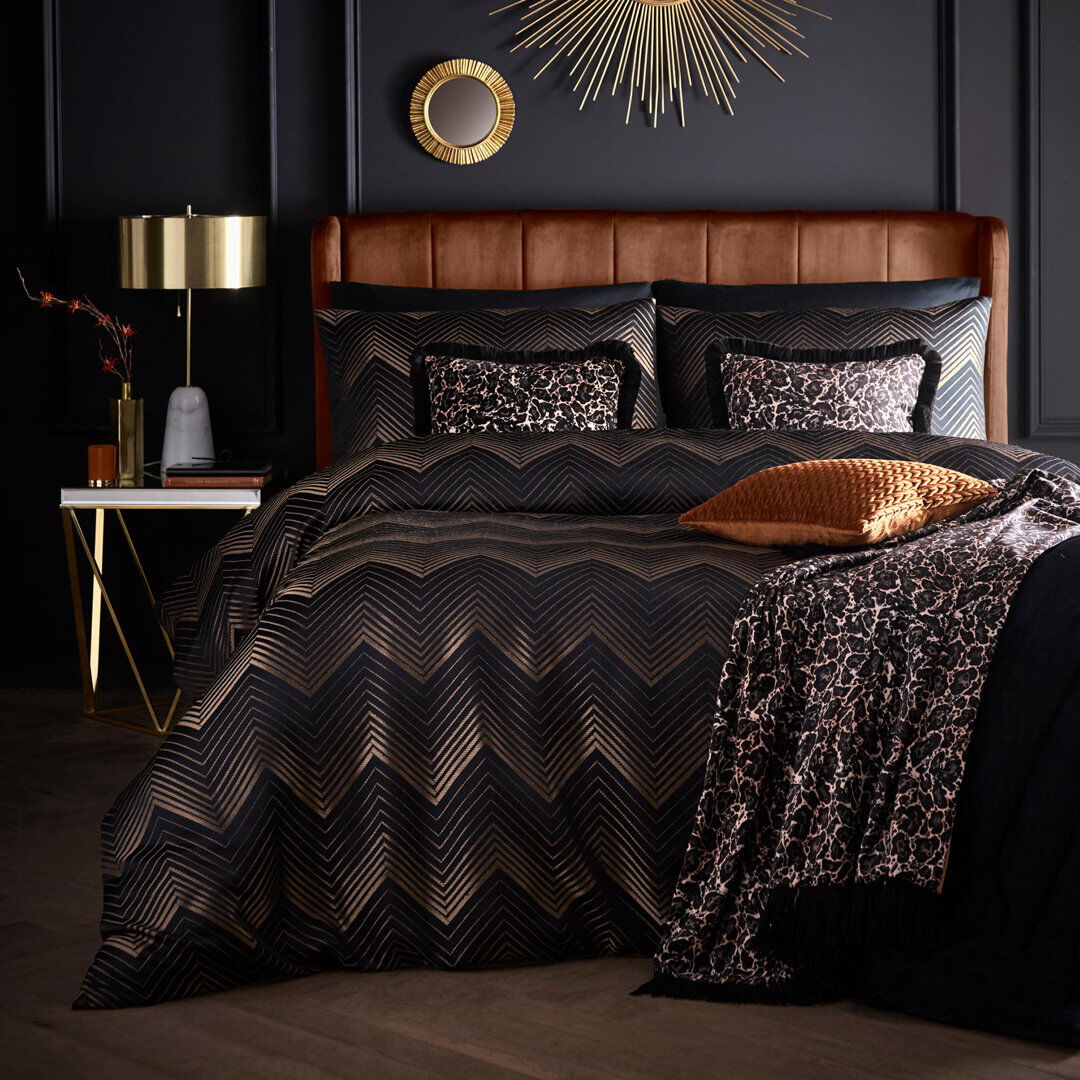 Laurence Llewelyn-Bowen Cocktail Duvet Cover Set Black Black Super King Duvet Cover + 2 Standard Pillowcases