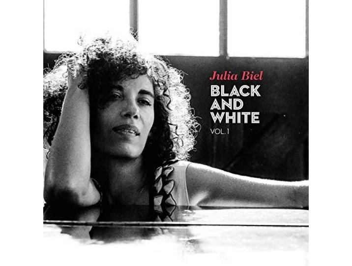 Julia Biel - Black And White Vol.1