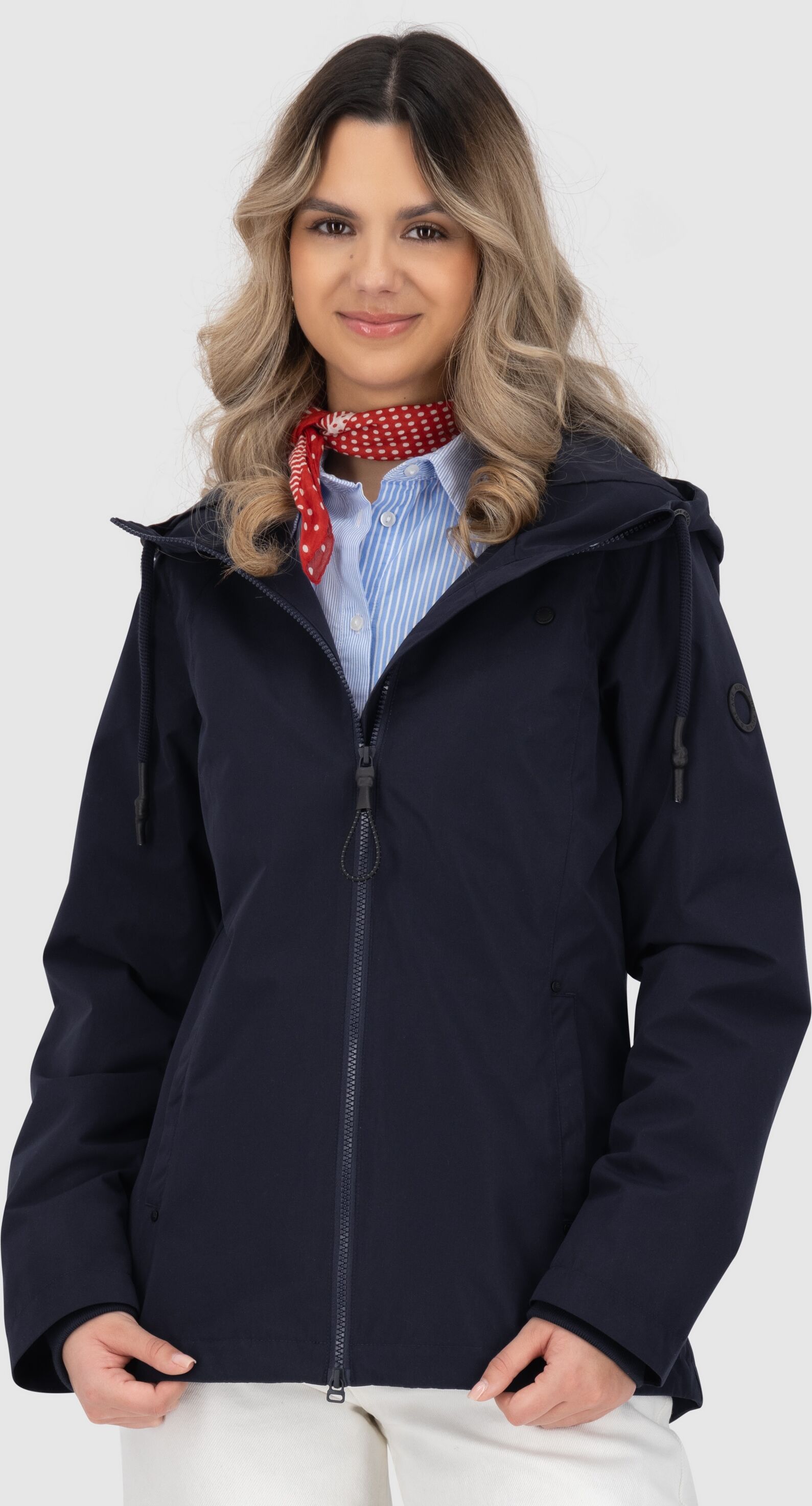 Outdoorjacke ALIFE & KICKIN "LilouAKA", Damen, Gr. S, blau (navy), Web, Obermaterial: 100% Polyester, unifarben, figurbetont Po-bedeckend, ohne Ausschnitt, Windstopperbündchen, Jacken Outdoorjacke, leichte, taillierte Übergangsjacke mit verstellbarer Kapu