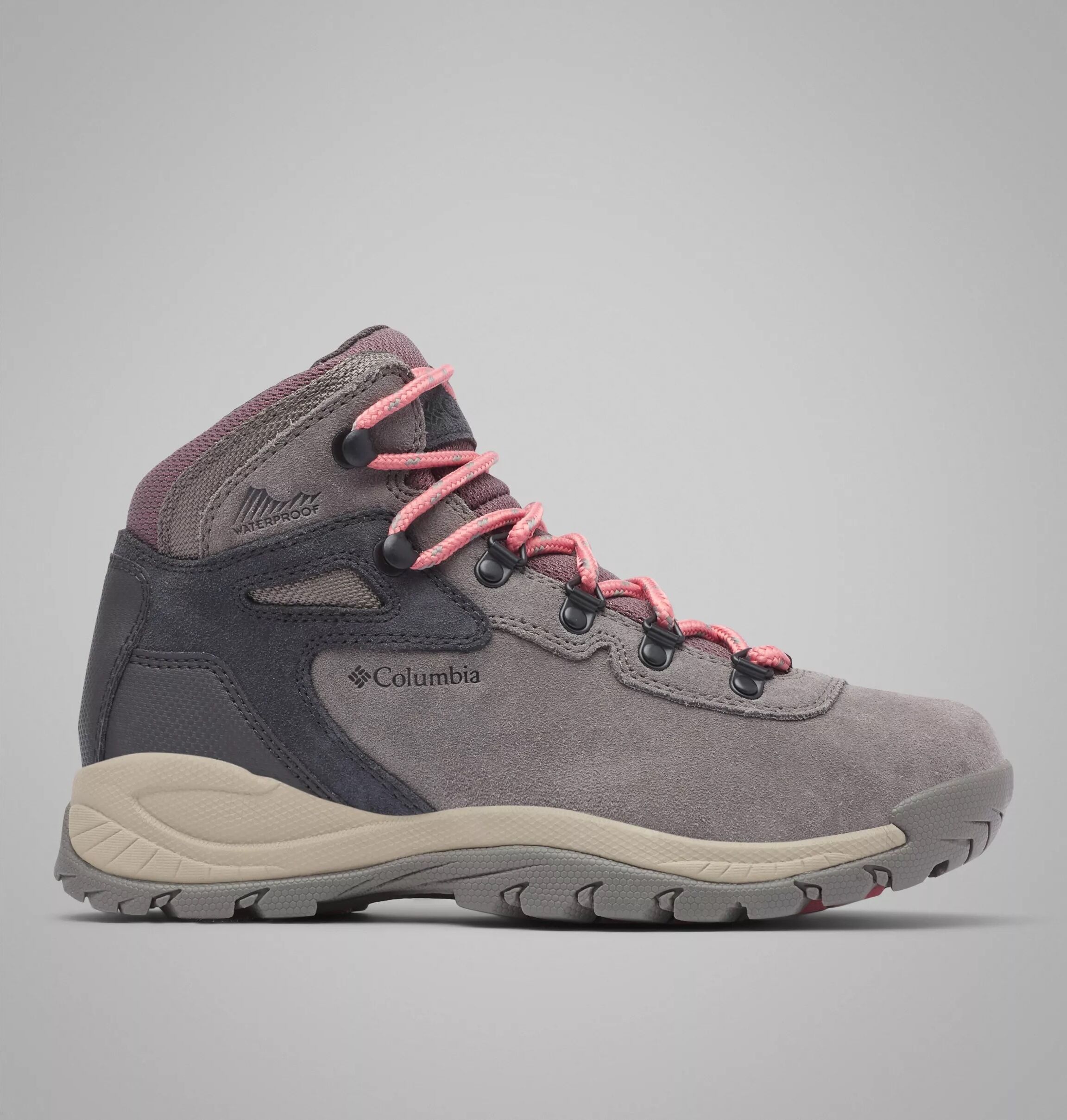 Winterstiefel COLUMBIA "NEWTON RIDGE™ PLUS WATERPROOF AMPED", Damen, Gr. 40, atmungsaktiv, grau (stratus, canyon rose), Leder, Synthetik, Textil, Schuhe Winterstiefel, wasserdichtes Obermaterial, atmungsaktives Innenmaterial, knöchelhoch stratus, canyon r