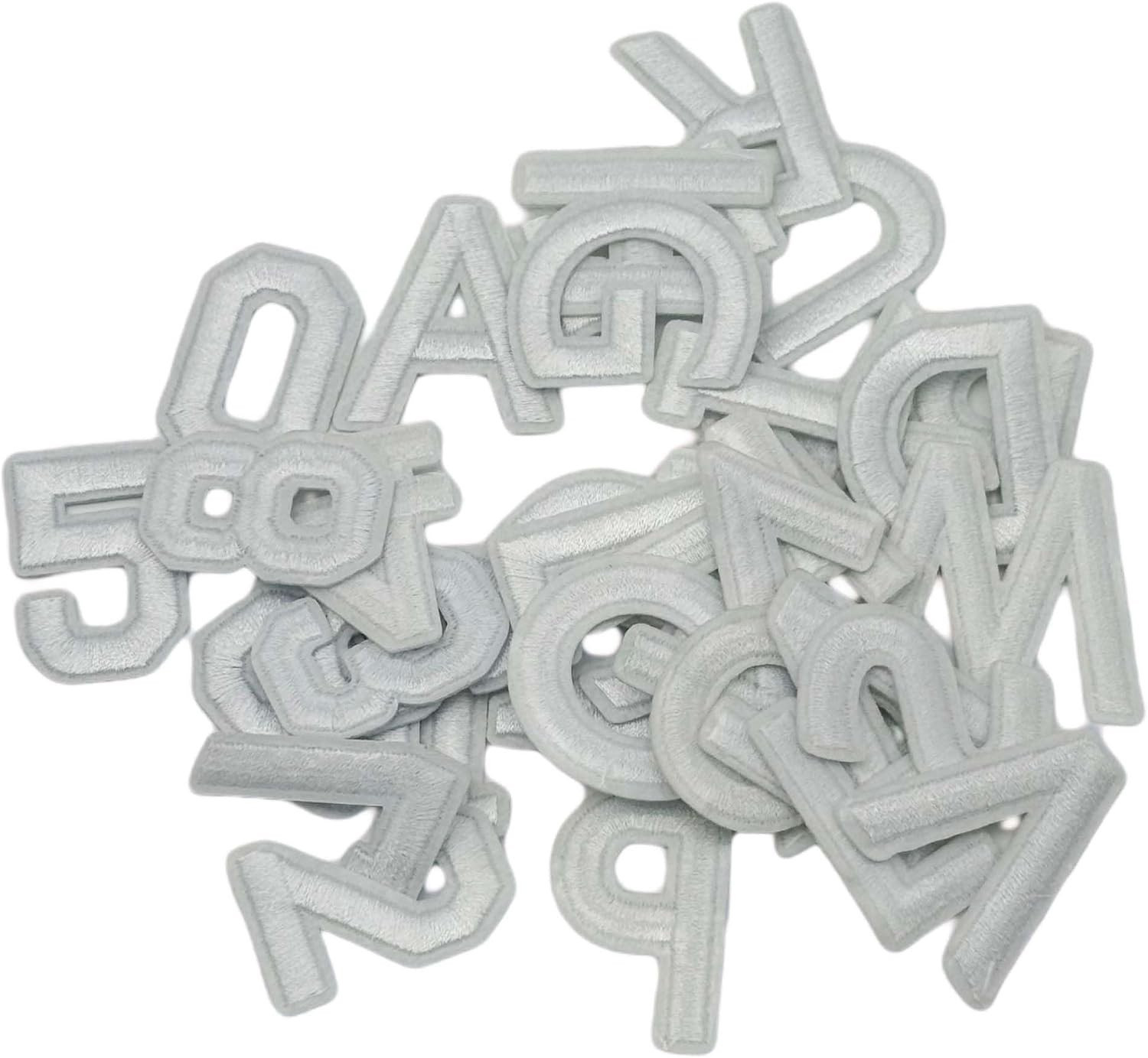 Wit textiel patches met letters en cijfers voor kleding en accessoires, alfabet A-Z en 0-9, strijkletters