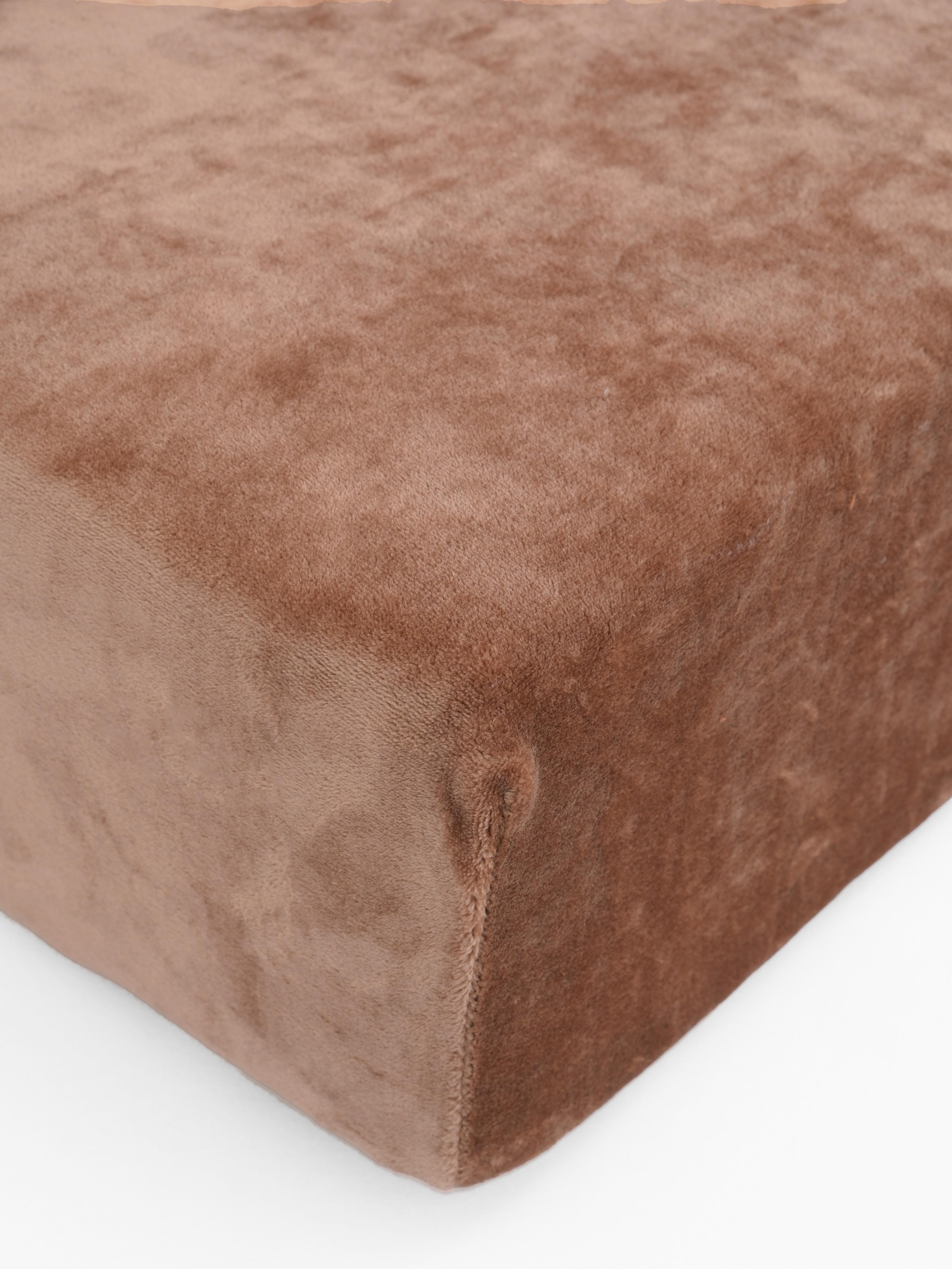 MKLuzkoviny.cz Prostěradlo mikroplyš Deluxe 160 x 200 cm - mocha mousse