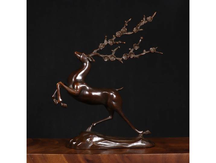 Statue de cerf en cuivre antique à motif de fleurs de prunier, ornement de style chinois, attire la richesse, décorations pour la maison et le bureau, artisanat