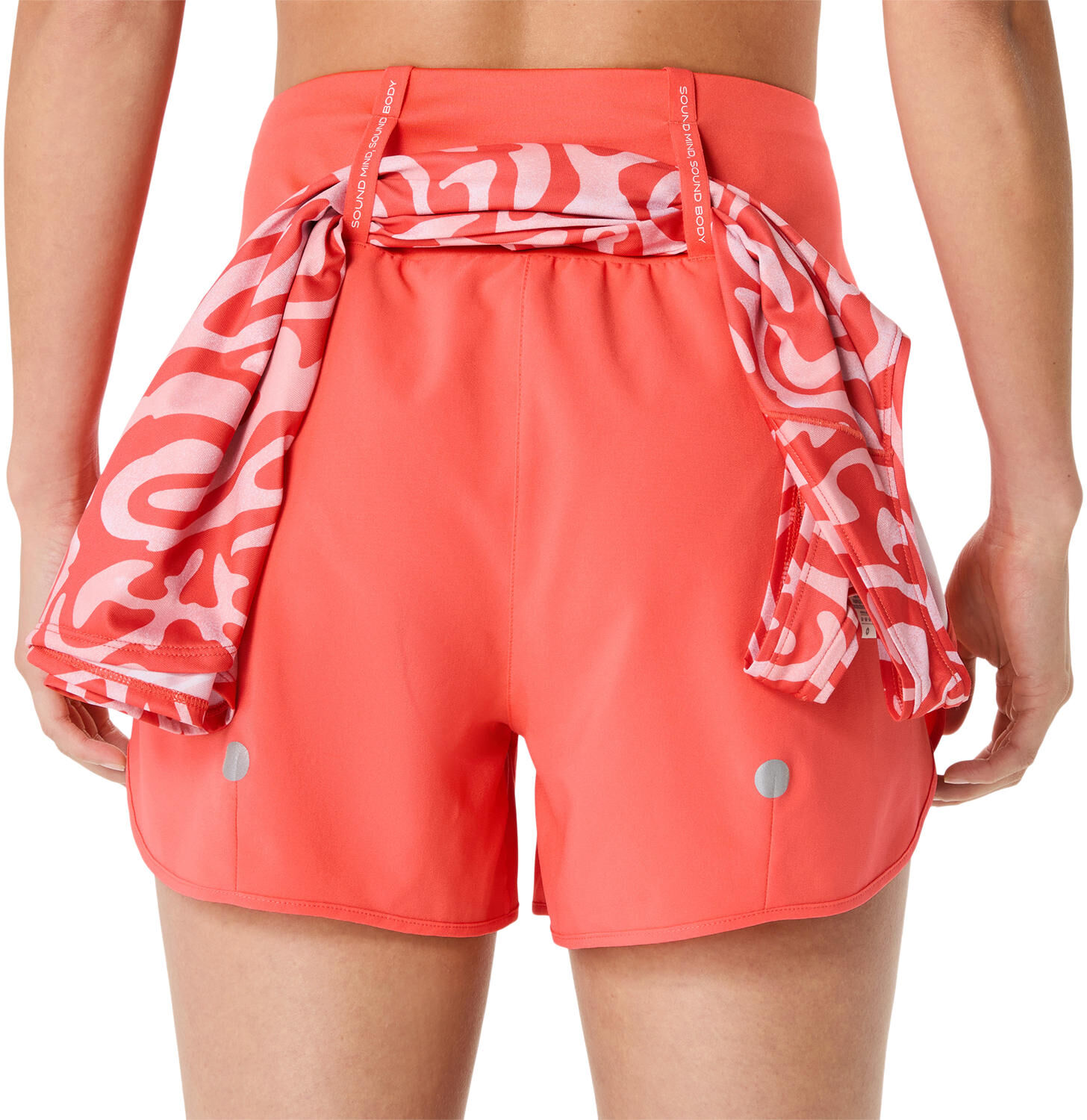 Laufshorts ASICS "ROAD 3.5IN SHORT", Damen, Gr. XL (46/48), N-Gr, orange (coral reef), Obermaterial: 100% Polyester, Hosen Laufshorts, Schnelltrocknend, Reflektierend, Praktische Taschen coral reef XL (46/48), N-Gr