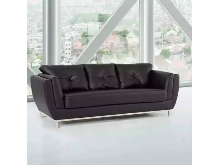 JVmoebel 3-Sitzer Elegantes schwarzes Ledersofa mit stabilen Füßen und hohem Komfort, Made in Europa