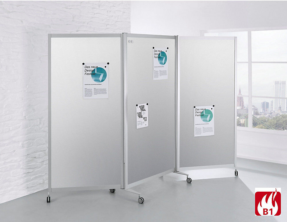kaiserkraft Mobile Faltstellwand, schwer entflammbar, Alurahmen, Tafelfläche magnetisch, HxBxT 1900 x 2800 x 450 mm, silber