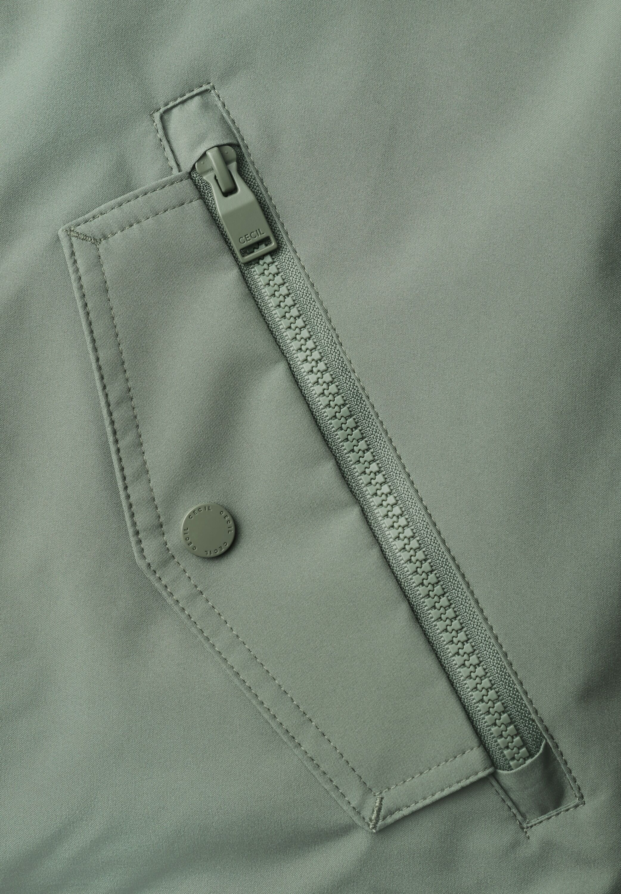 Blouson CECIL, Damen, Gr. M (40), grün (shadow khaki), Web, Obermaterial: 100% Polyester. Futter: 100% Polyester. Wattierung: 100% Polyester, unifarben, bequem hüftlang, Rundhals, Bündchen, Jacken Blouson, 2-in-1 Jacke mit Steppwesten-Inlay / Kapuze shado
