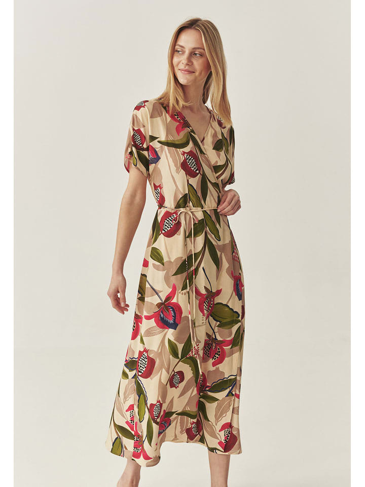 TATUUM Kleid in Beige - 44