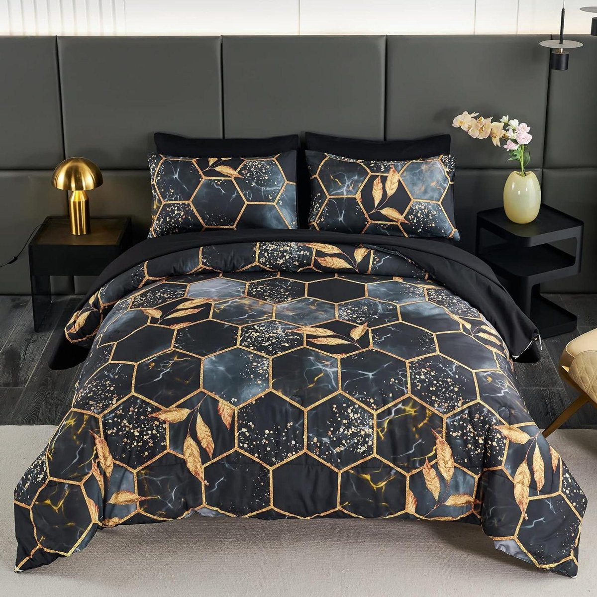 7-delige Queen size dekbedset in zwart goud voor volwassenen