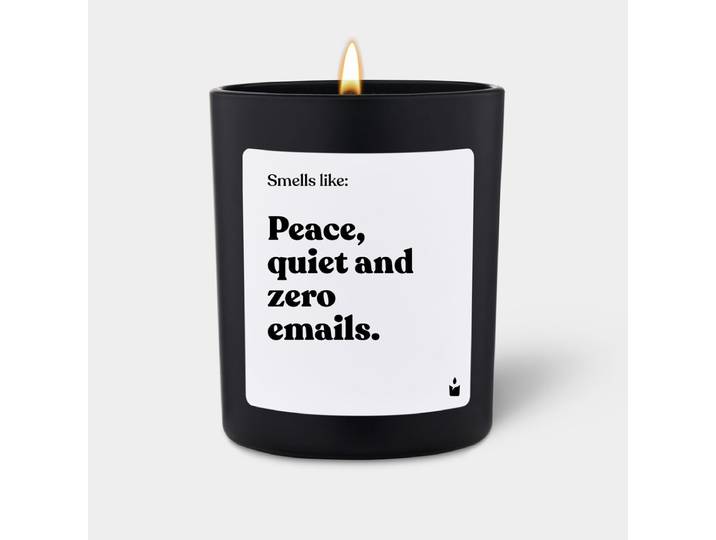 Duftkerze Schwarz Woody Smells like: Peace, quiet and zero emails.