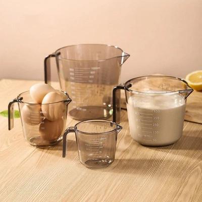 Uplift Essentials Plastic Measuring Cup With Pour Spout And Handle brown 150ml