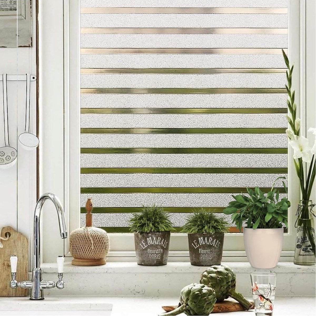 Raamfolie Melkglas Wit met Strepen voor Directe Privacy - 70 x 300 cm - Wit