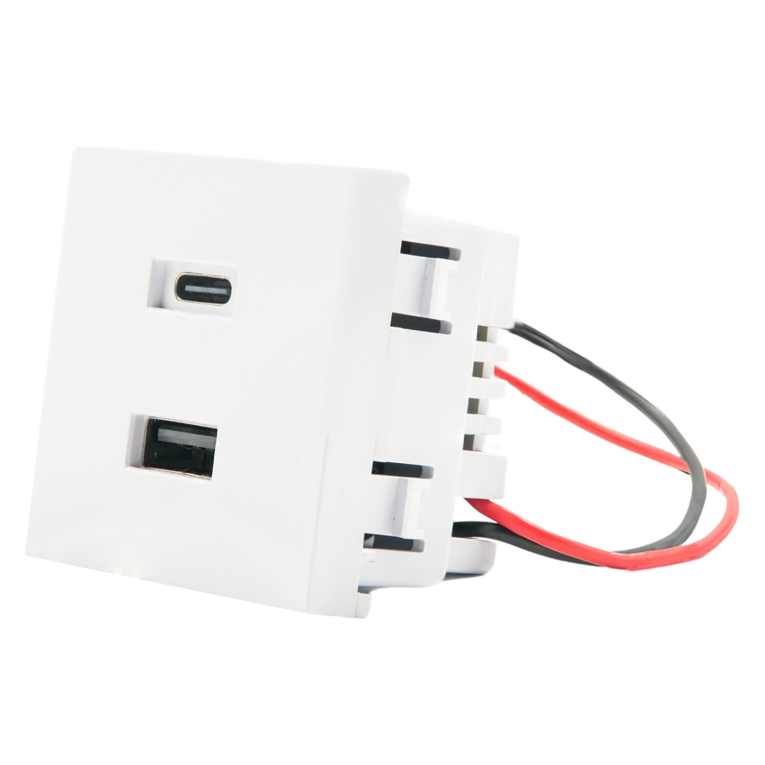 Shelly USB-Ladegerät für Wall Display (3800235269657)