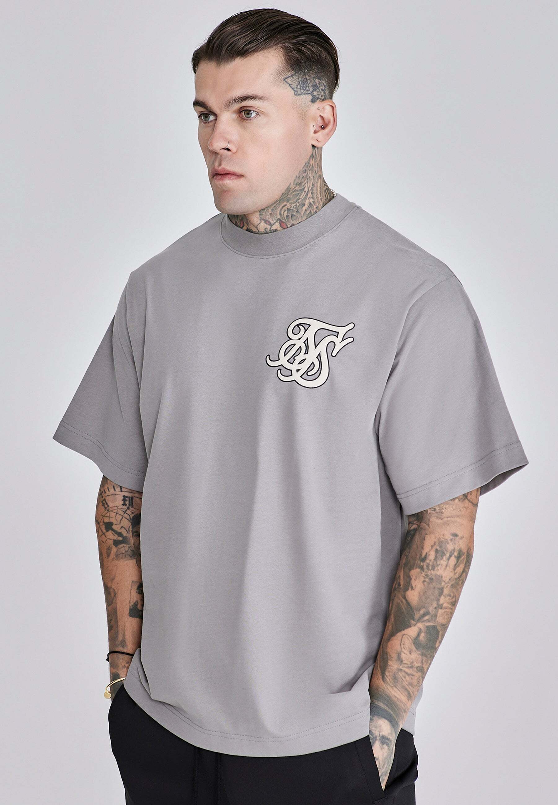 T-Shirt SIKSILK "Siksilk T-Shirt Oversized T-Shirt", Herren, Gr. S, grau, Obermaterial: 100% Baumwolle CO., Shirts T-Shirt grau S
