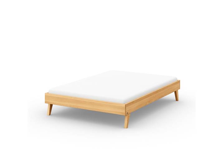 Naturwohnen Massivholzbett 140x200cm Erle natur geölt Serie Laura Design und Handwerk perfekt vereint mit bioola® nature veredelt