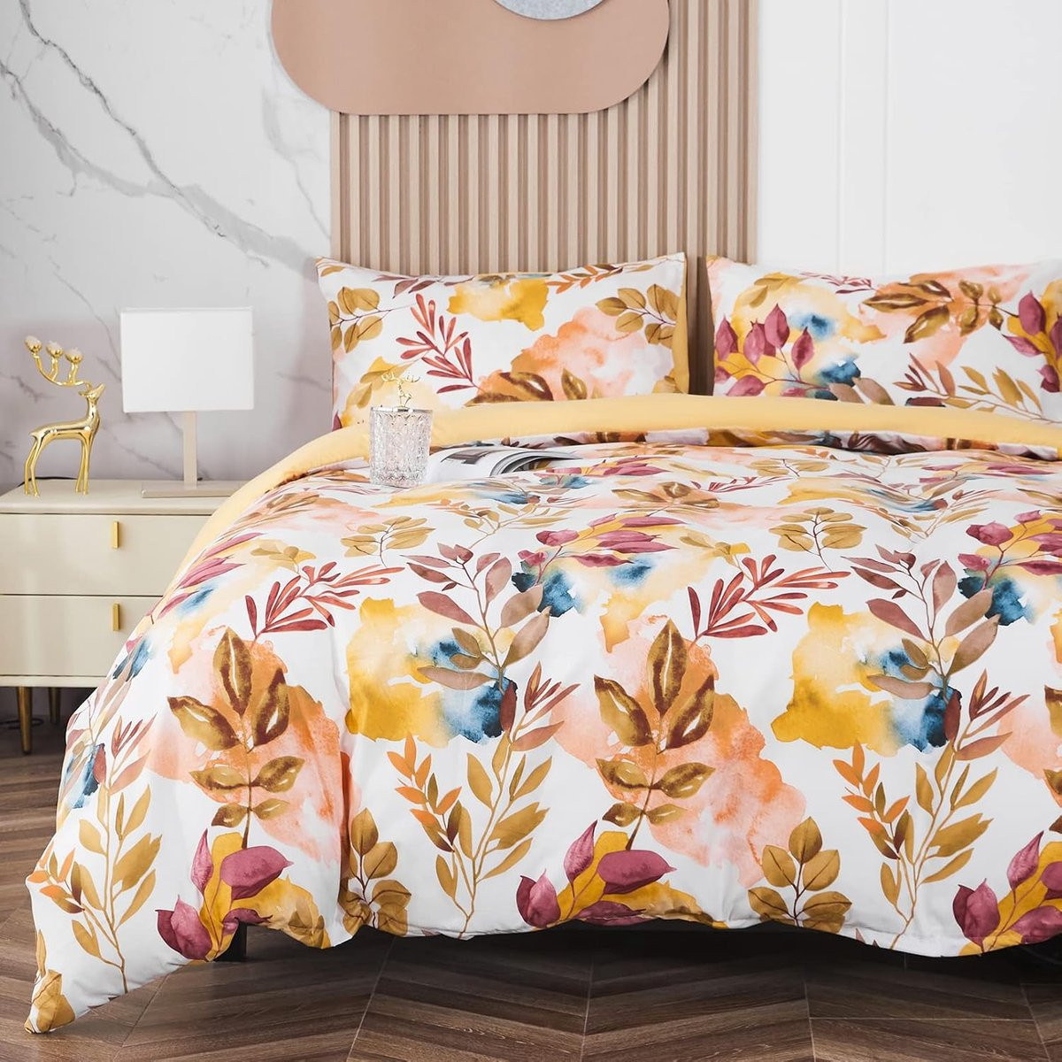 Geel Bloemen Beddengoedset met Dekbedovertrek en Kussensloop - 135 x 200 cm
