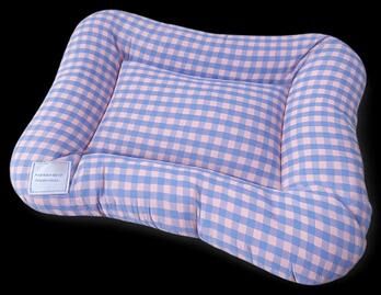 Uplift Essentials Cloud Soft Macaron Plaid Dog Cushion Breathable Anti Slip Pet Bed purple m