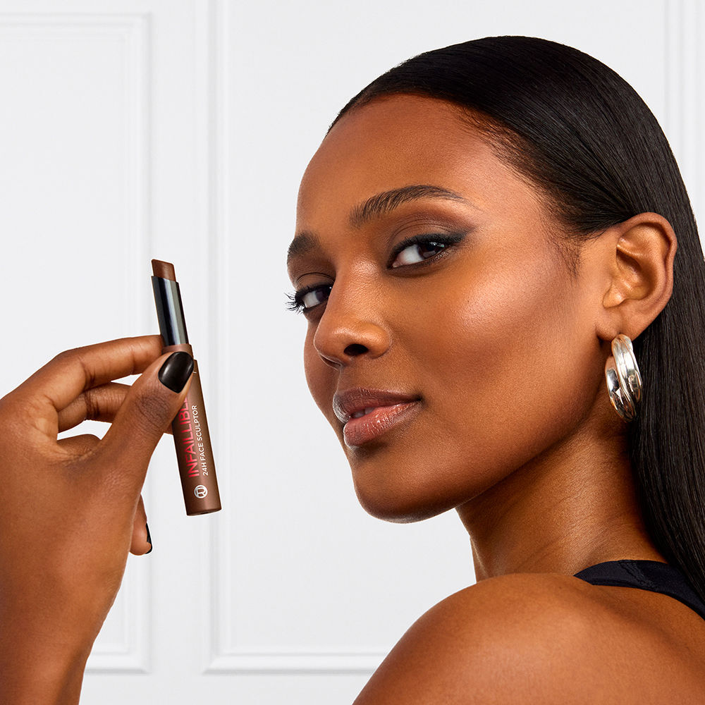 L'Oréal París Barra de contorno Infaillible Face Sculptor #Escuro